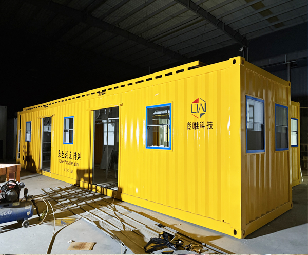 优力源铁路工务段检修绿色摆渡驿站集装箱定制