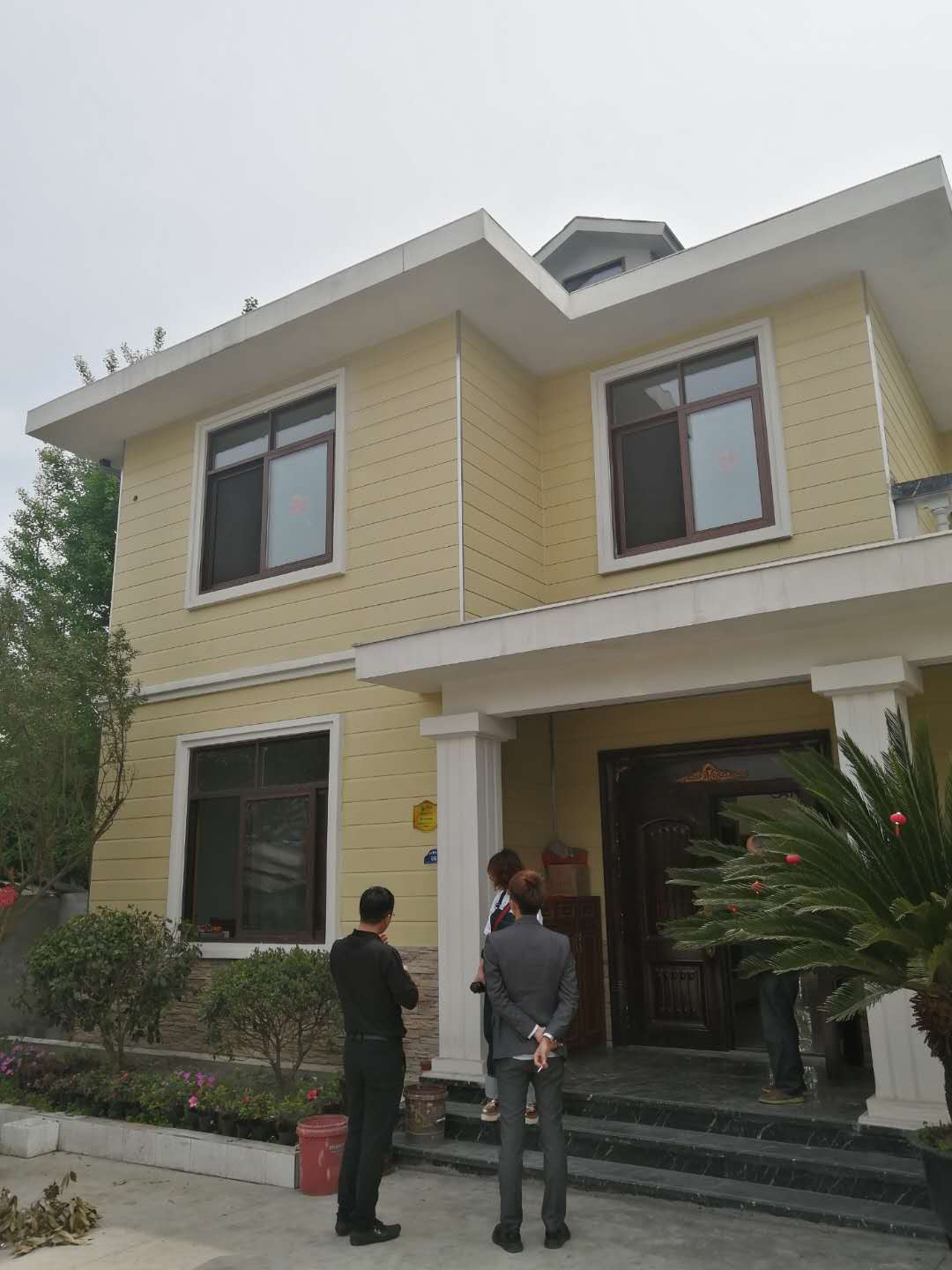 18万的集装箱别墅实拍效果图