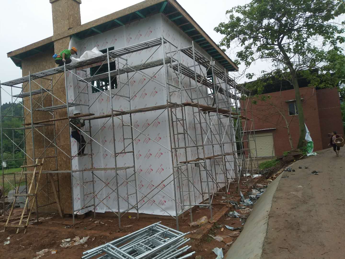 在建集装箱别墅