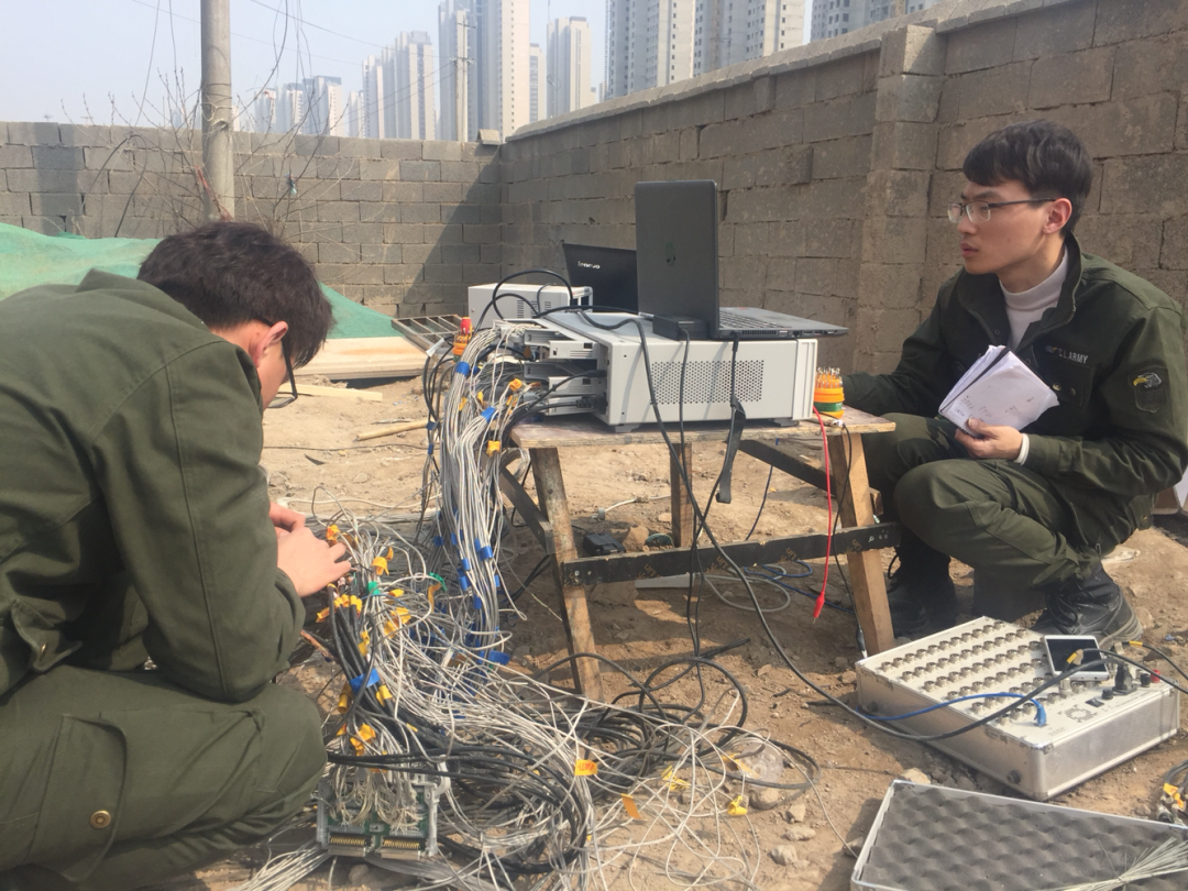 集装箱别墅房屋防火性能实验调试传感器